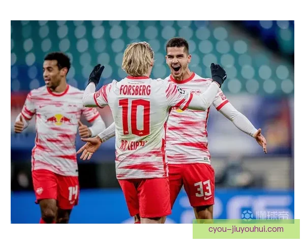 德甲赛季精彩收官 RB 莱比锡提前两轮锁定联赛前三位置