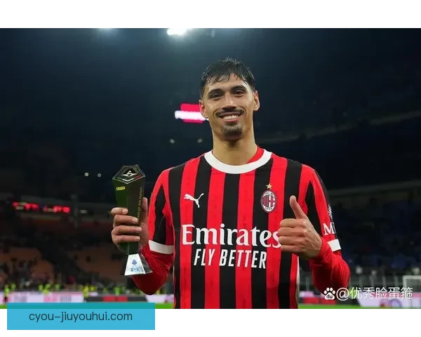 福法纳从摩纳哥加盟AC米兰签约五年引发转会市场关注