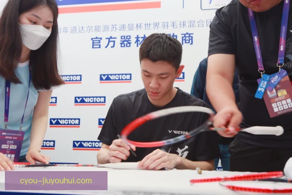 李梓嘉合同选项影响，团队需规划未来赛程
